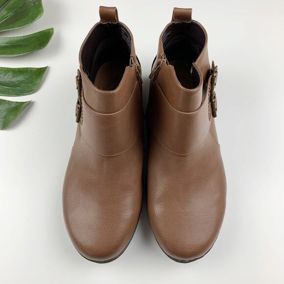 Comfortview Amberly Ankle Boots Brown Faux Leather Comfort Shooties Women's 12 - Picture 2 of 12